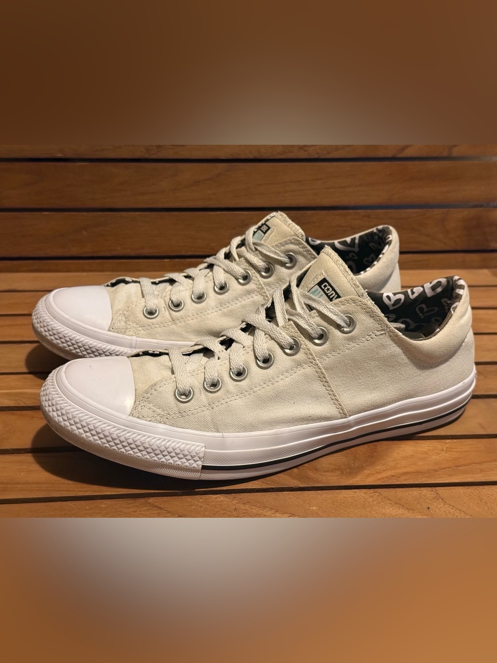 Converse Chuck Taylor All Star Madison Ox Cream Low Top Sneakers Women’s Size 11